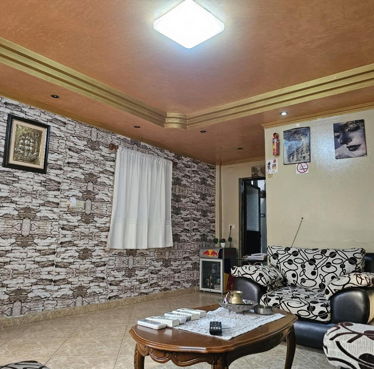 Dafina Hotel Tirana Extérieur photo