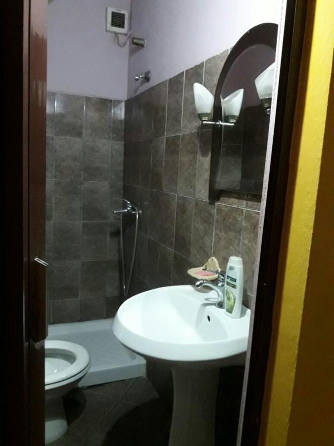 Dafina Hotel Tirana Extérieur photo