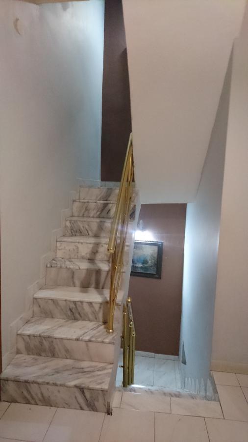 Dafina Hotel Tirana Extérieur photo
